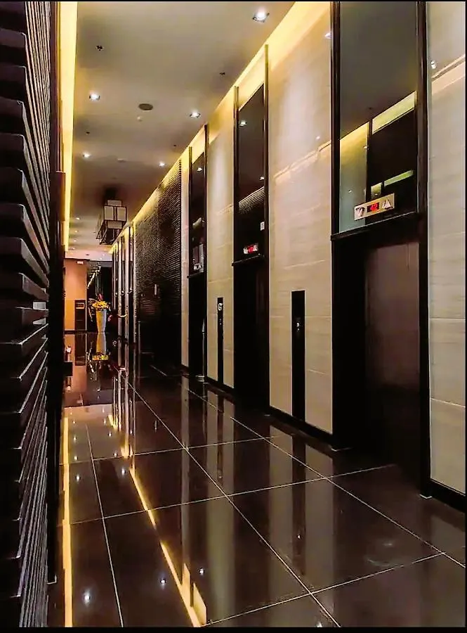 Apartment Air Residences Condominium Deluxe Manila
